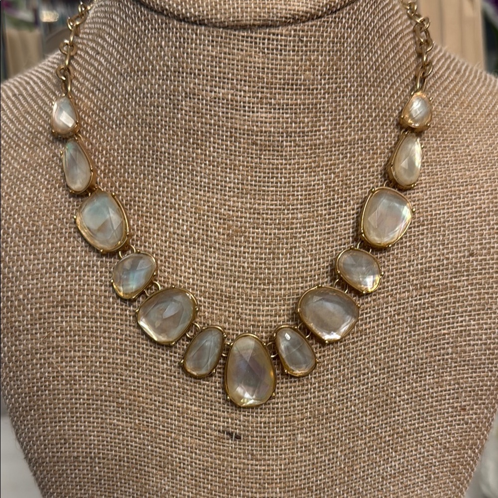 Elegant Gold and Iridescent Stone Necklace
